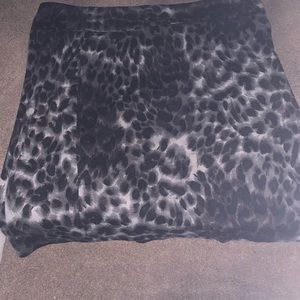 Black/grey/white skirt